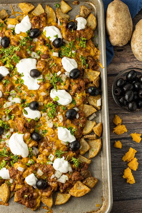 easy-loaded-potato-nachos-feeding-your-fam image