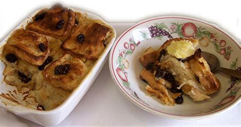 english-bread-and-butter-pudding-traditional-british image