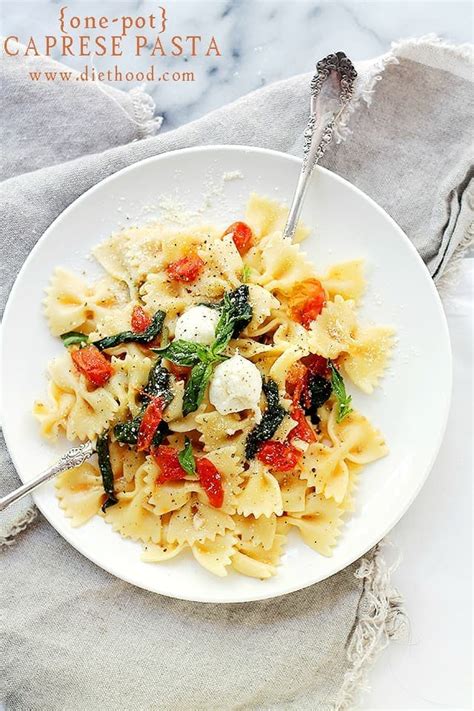 one-pot-caprese-pasta-dinner-recipe-easy-pasta image