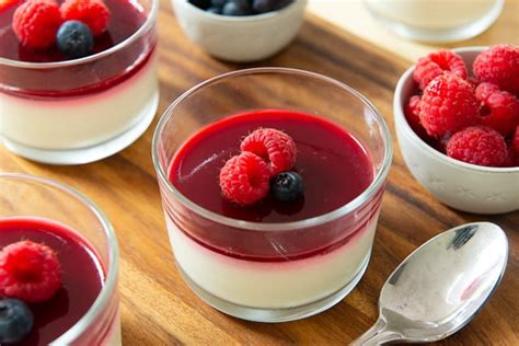 easy-panna-cotta-recipe-with-raspberry-gelee-fifteen image
