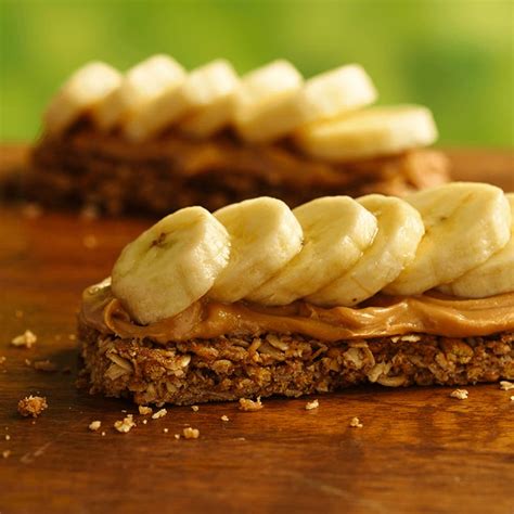 peanut-butter-banana-granola-bars-recipe-nature-valley image