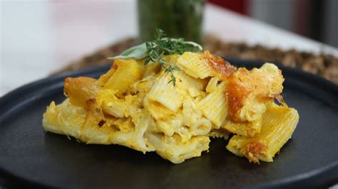 cheesy-butternut-squash-pasta-bake-ctv image