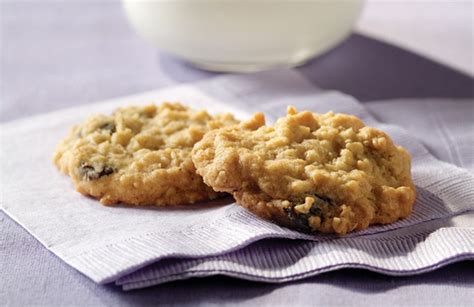 chewy-cherry-cookies-post-consumer-brands-canada image