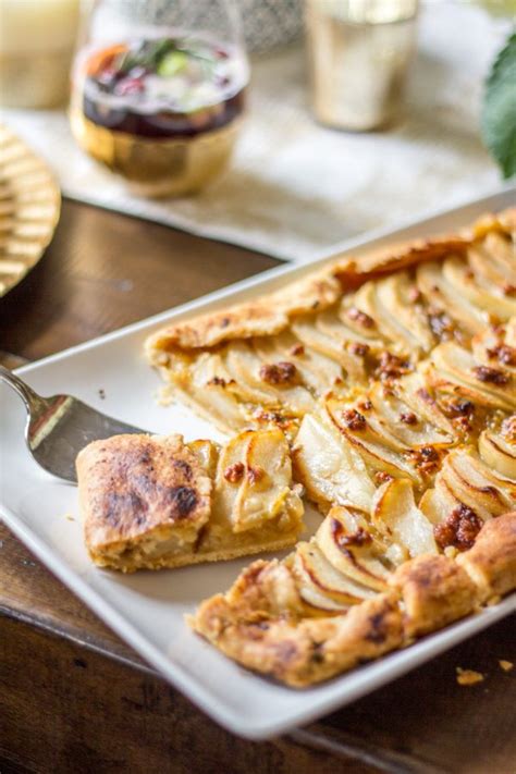 caramelized-onion-pear-and-blue-cheese-galette image