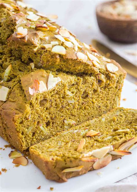 matcha-bread-recipe-matcha-green-tea-bread-with image
