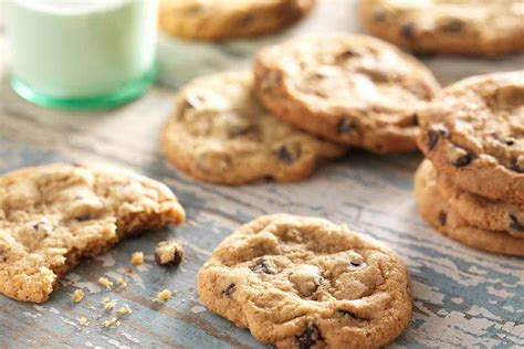 gluten-free-chocolate-chip-cookies-recipe-king image
