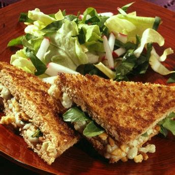 grilled-blue-cheese-sandwiches-with-walnuts-and image