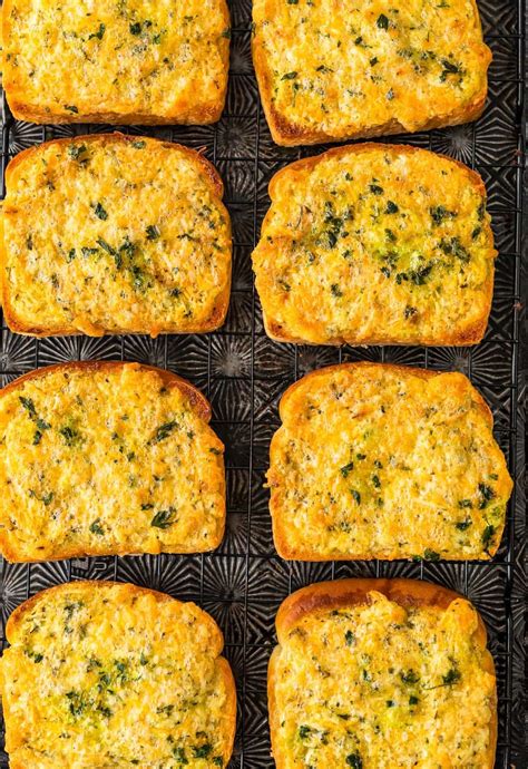 cheesy-garlic-bread-texas-toast-garlic-bread-video image