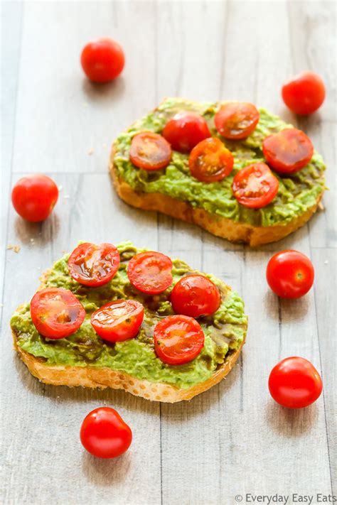 tomato-avocado-toast-everyday-easy-eats image