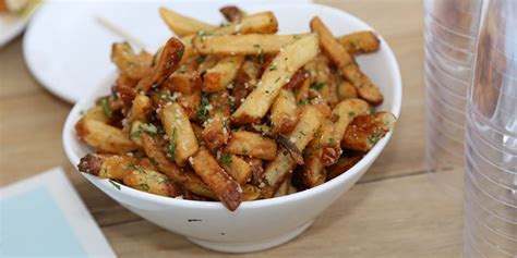 12-styles-of-fries-paired-with-wine-vinepair image