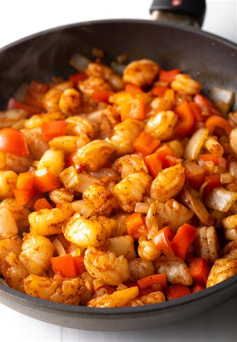 easy-shrimp-quesadilla-recipe-a-spicy-perspective image