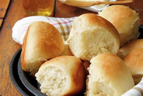 buttery-pull-apart-rolls-recipe-leites-culinaria image