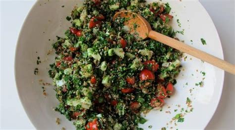 kale-tabbouleh-recipe-from-jessica-seinfeld image