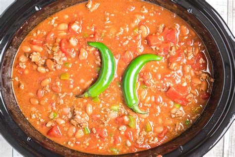 slow-cooker-hot-chili-the-magical-slow-cooker image