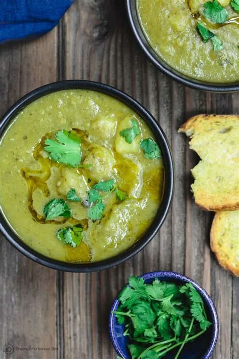 herbed-vegan-potato-leek-soup-recipe-the image