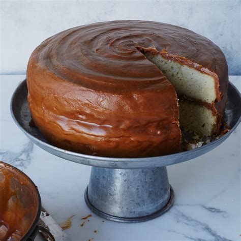 caramel-layer-cake-recipe-lisa-donovan-food-wine image