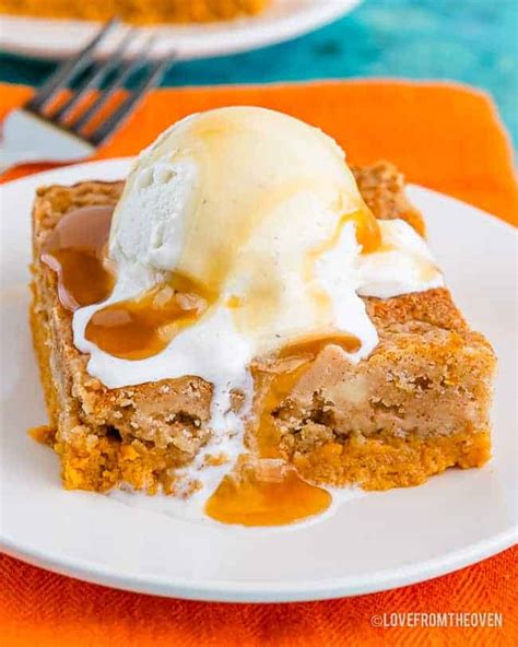 the-best-easy-pumpkin-dump-cake-love-from-the image