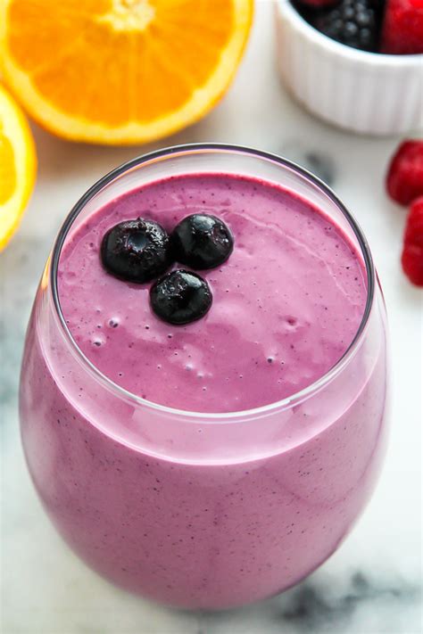 berry-orange-smoothie-baker-by-nature image
