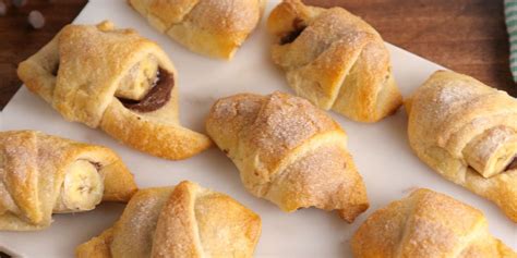 best-chocolate-banana-crescent-rolls-recipe-how-to image