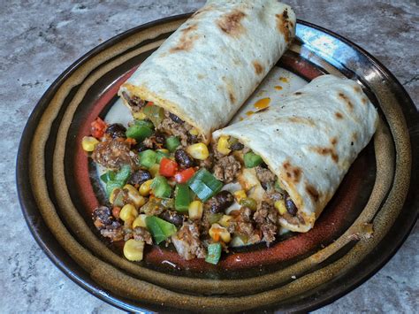 low-sodium-southwestern-beef-tortilla-wrap-tasty image