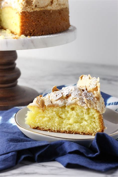 almond-meringue-cake-dough-eyed image