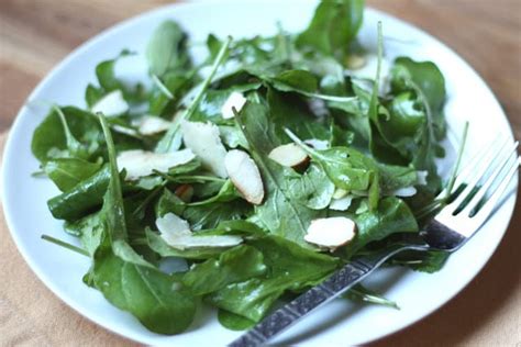 arugula-salad-with-almonds-and-parmesan-barefeet image