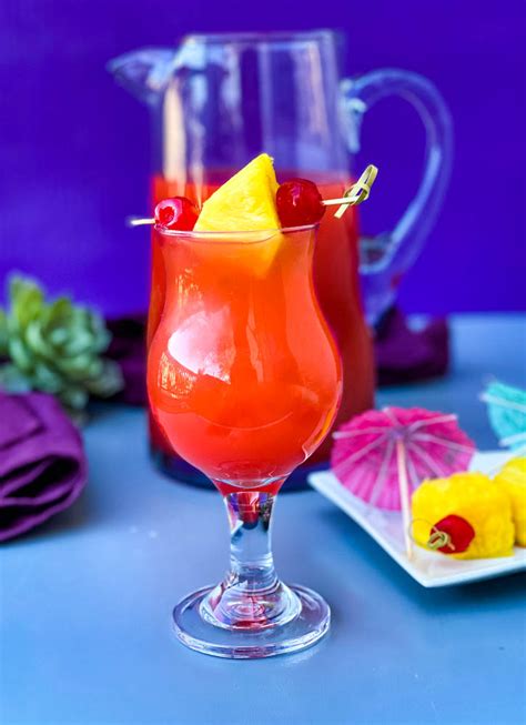 bahama-mama-drink-video-stay-snatched image