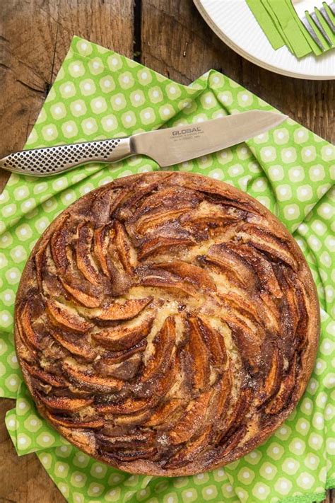 danish-apple-cake-blekage-the-caf-sucre-farine image