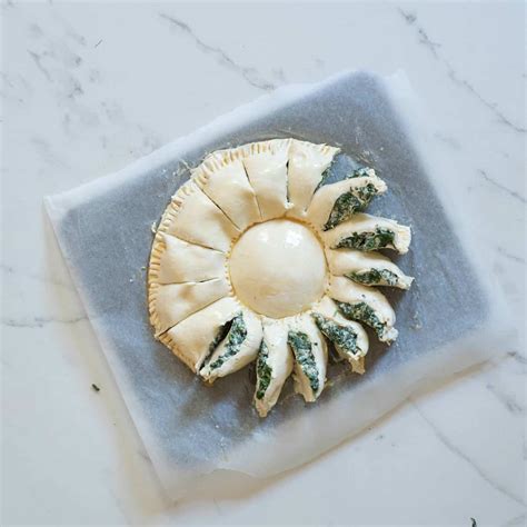 ricotta-and-spinach-puff-pastry-tarte-soleil-alphafoodie image
