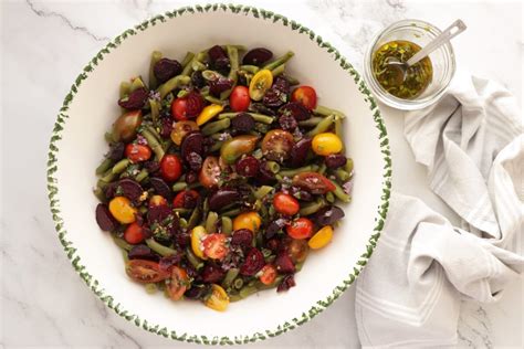 green-bean-salad-with-balsamic-basil-vinaigrette image