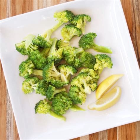 easy-microwave-broccoli-served-3-ways-flipped-out image