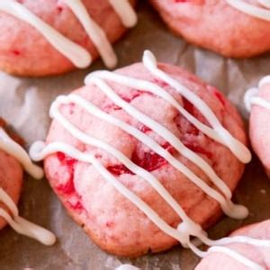 cherry-almond-shortbread-cookies image