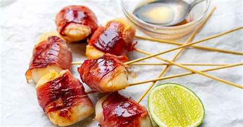 bacon-wrapped-scallops-with-lime-maple-glaze image