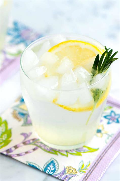rosemary-gin-fizz-cocktail-recipe-inspired-taste image
