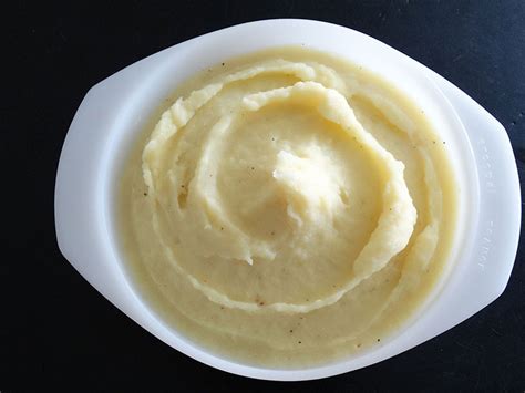 white-truffle-mashed-potatoes-recipe-made-with image