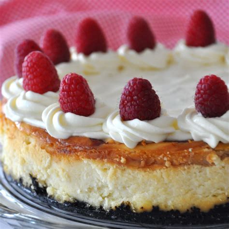9-white-chocolate-cheesecake image