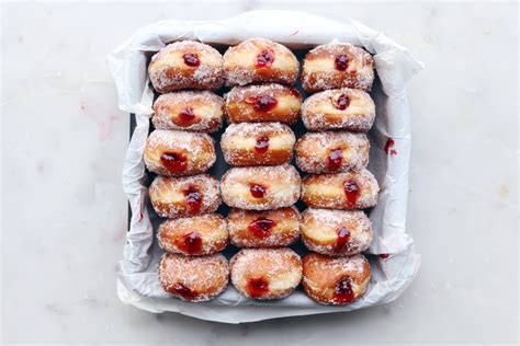 raspberry-jam-donuts-with-vanilla-sugar image