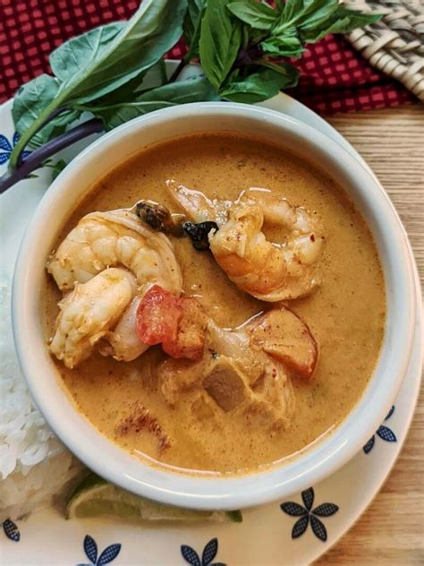 thai-shrimp-panang-curry-jamil-ghar image