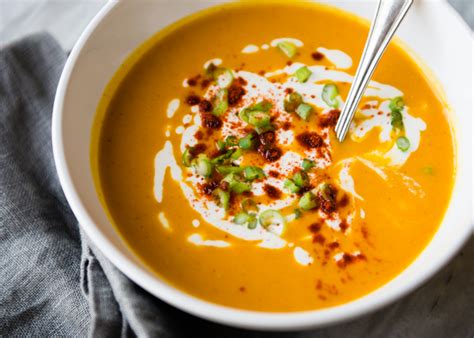 roasted-red-pepper-and-sweet-potato-soup-cafe image