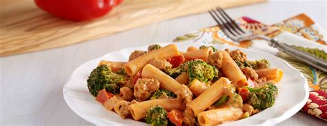 creamy-sausage-and-broccoli-rigatoni-ready-set-eat image