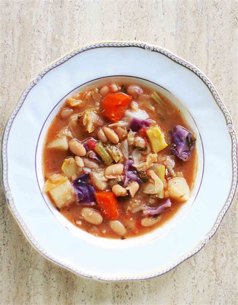 white-bean-and-vegetable-soup-recipe-simplyrecipescom image
