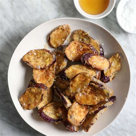 berenjenas-con-miel-fried-eggplant-with-honey image