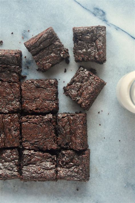 one-bowl-fudgy-brownies-quick-and-easy-dessert image