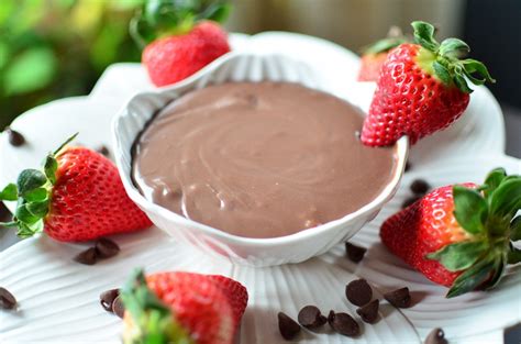 easy-homemade-chocolate-dip-simple-sweet-savory image