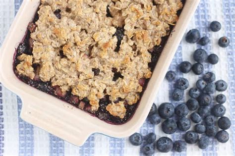 healthy-blueberry-crisp-yummy-toddler-food image