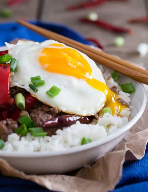 spicy-beef-and-red-pepper-rice-bowl-running-to-the image