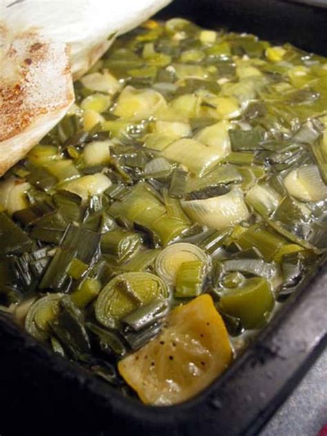 recipe-leeks-braised-with-wine-and-garlic-kitchn image