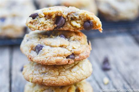easy-chocolate-chip-cookies-moist-chewy-gonna-want image
