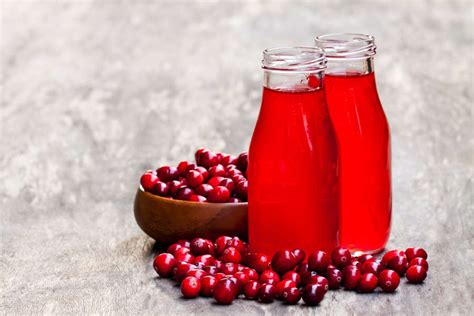 cranberry-cordial-recipe-thrillist image