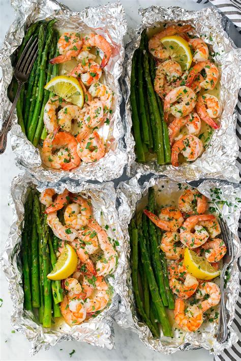 shrimp-and-asparagus-foil-packs-grilled-or-baked image